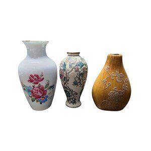 Lot of 3 Vintage Small Bud Vase Bundle